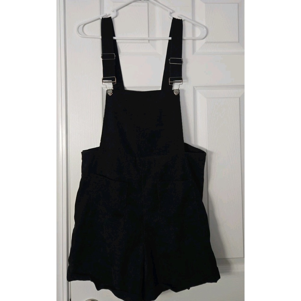 Shein Womans Shortalls Size Medium Black Light Weight Corduroy Fabric‎